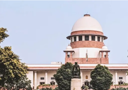'अदालत कोई मनोरंजन चैनल नहीं', बिना अनुमति कोर्ट की कार्यवाही के वीडियो क्लिप साझा करने पर सुप्रीम कोर्ट की अंतरिम रोक