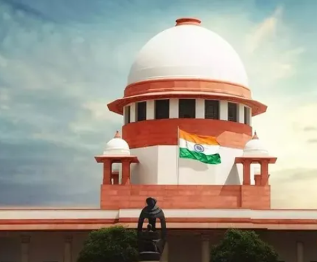 सुपरटेक के पूर्व प्रबंधन पर सुप्रीम कोर्ट सख्त, संदिग्ध लेन-देन पर उठाए सवाल; फर्जी स्टाम्प पेपर मामले की भी होगी जांच